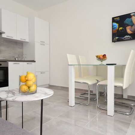 Apartment Lilly Zadar Exteriör bild
