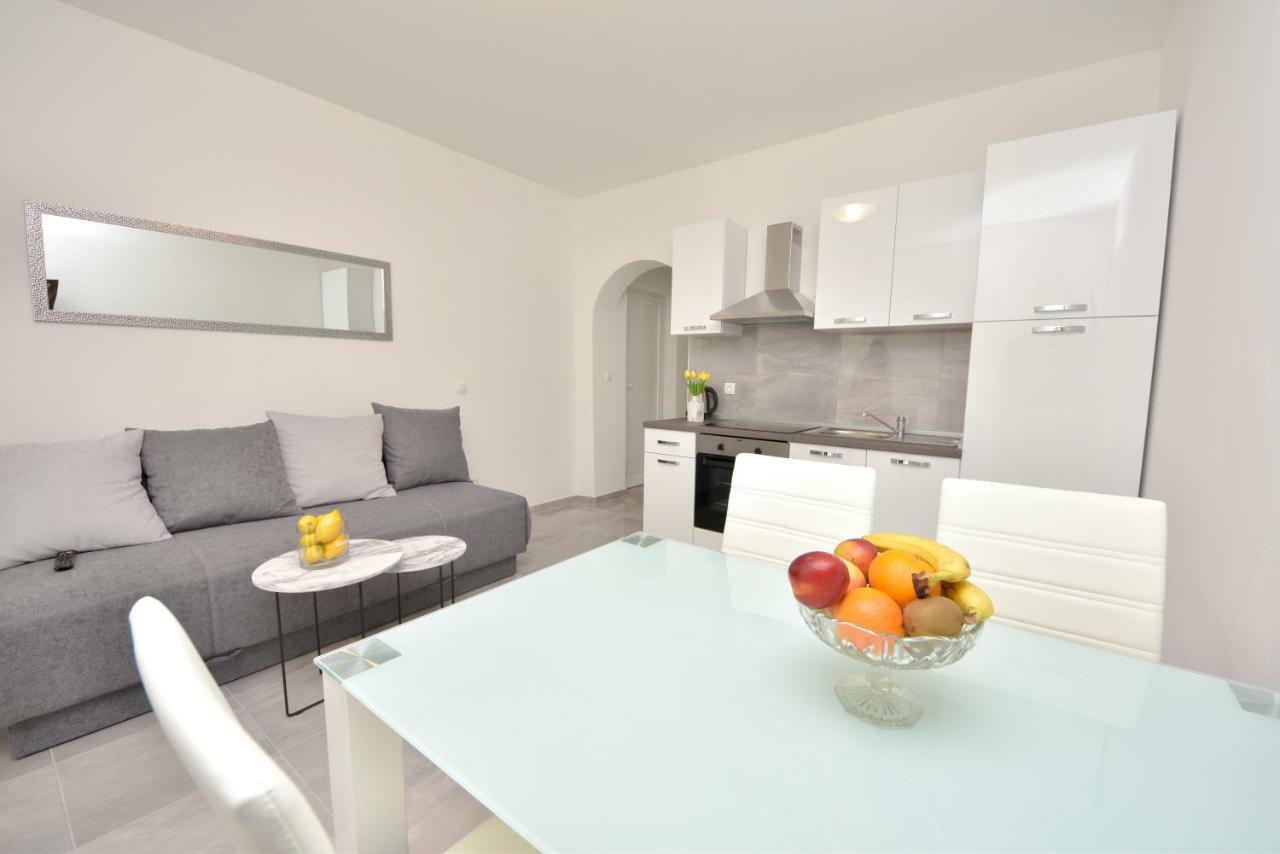 Apartment Lilly Zadar Exteriör bild